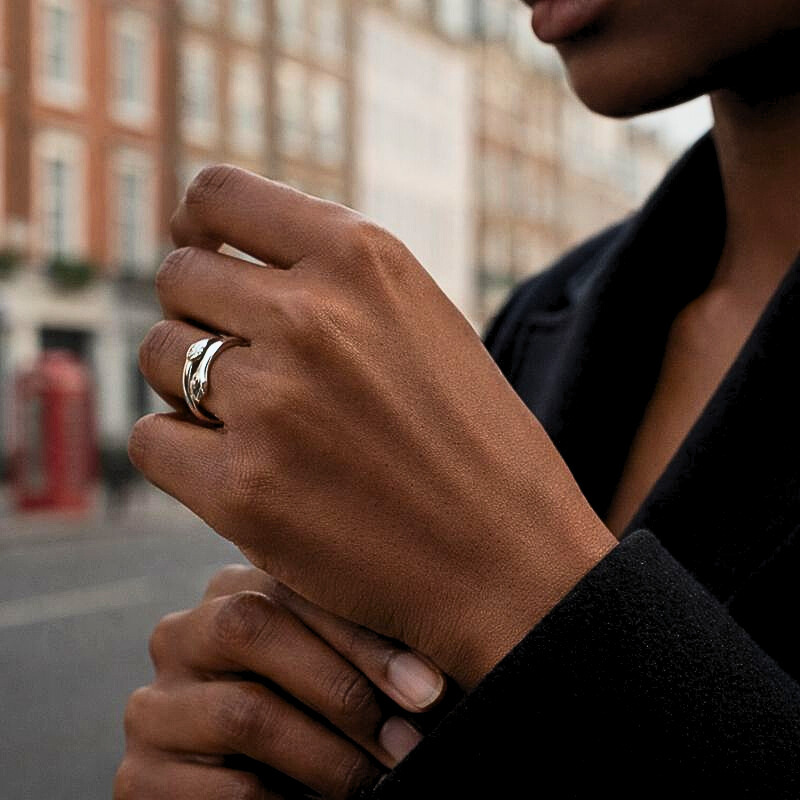 Hug Ring